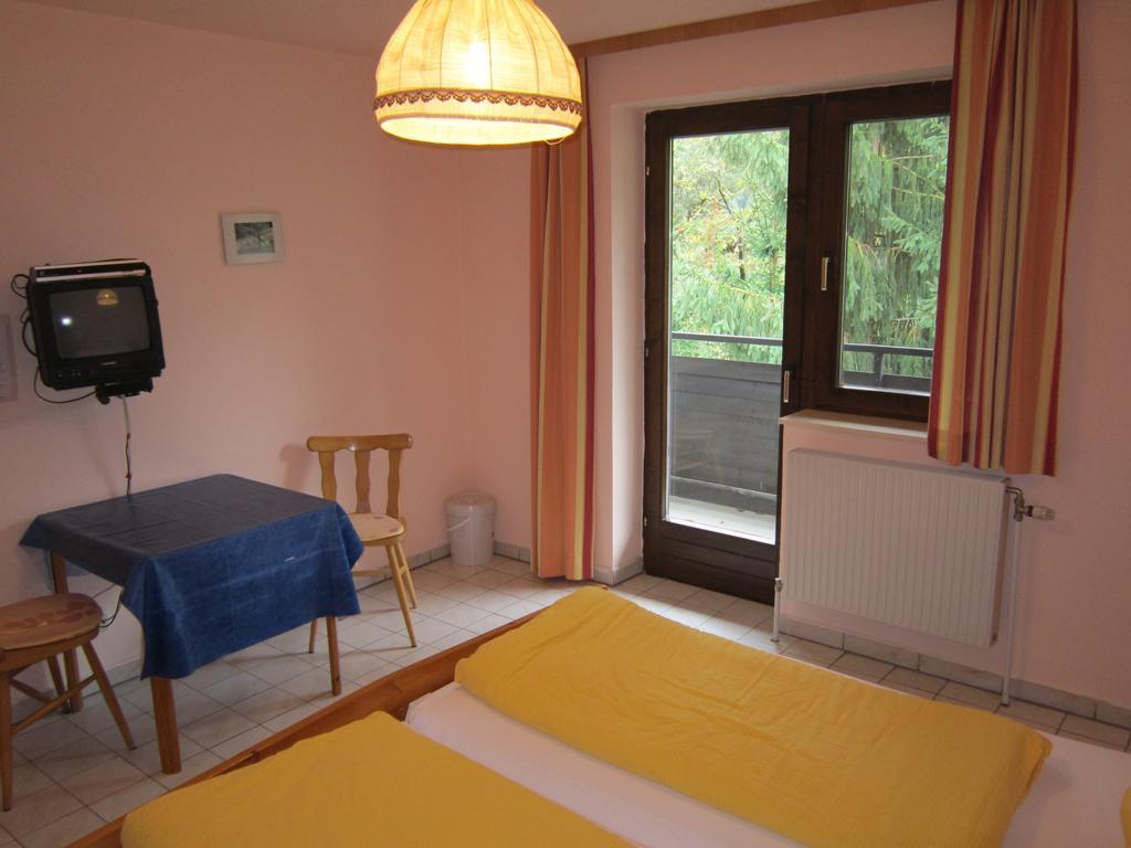 Waldpension Stachl Bromberg Kamer foto